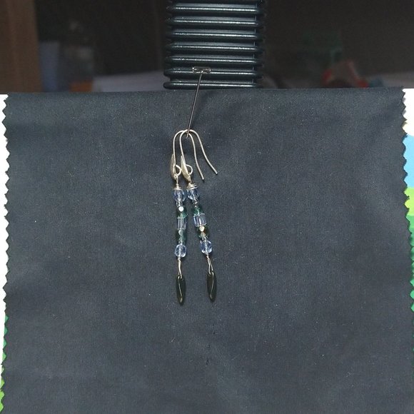 CCLHMHLLC Wired Jewellery Designs - Picture 4 of 4